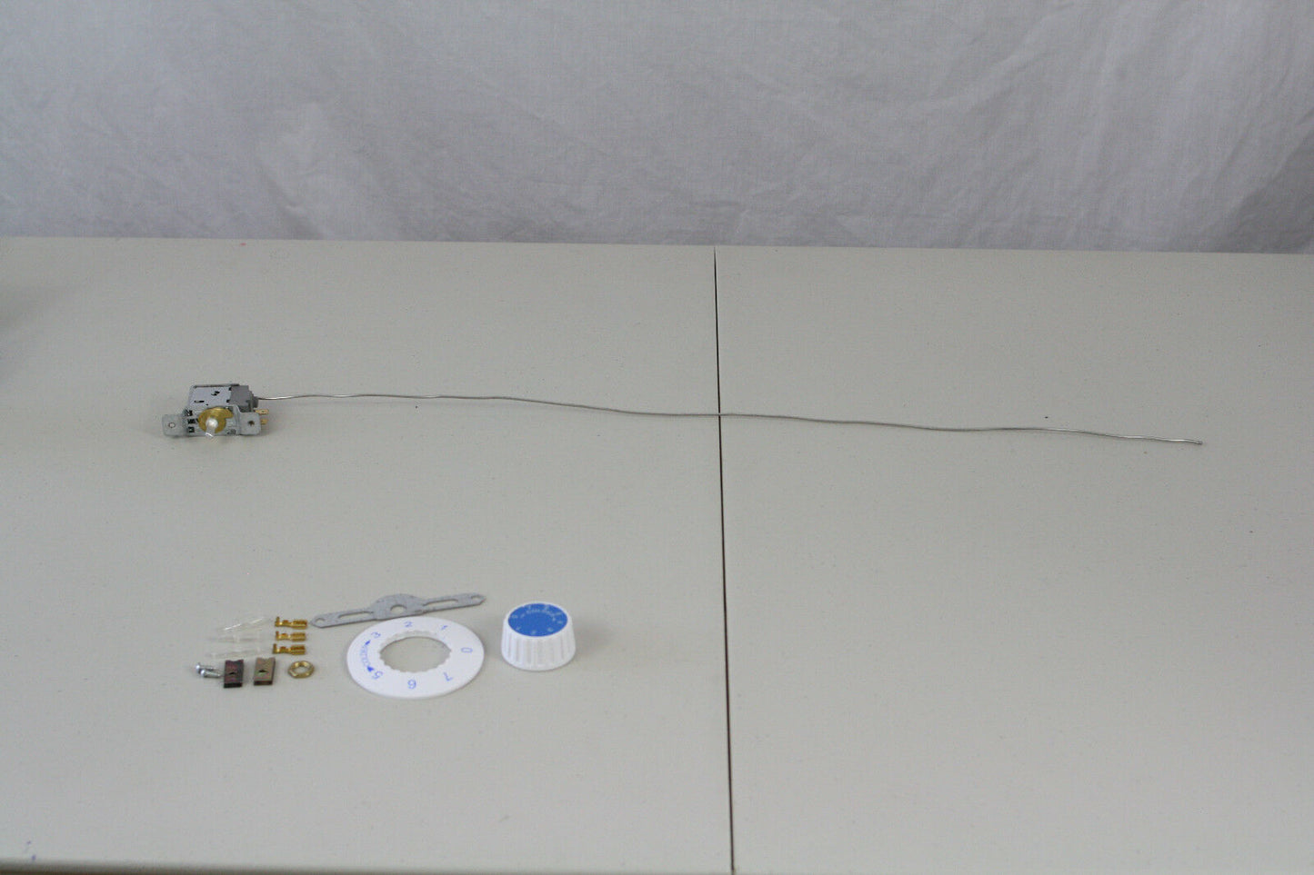 WPF-20 Universal Thermostat 2-pins KIT Freezer Refrigerator with Bracket Dial