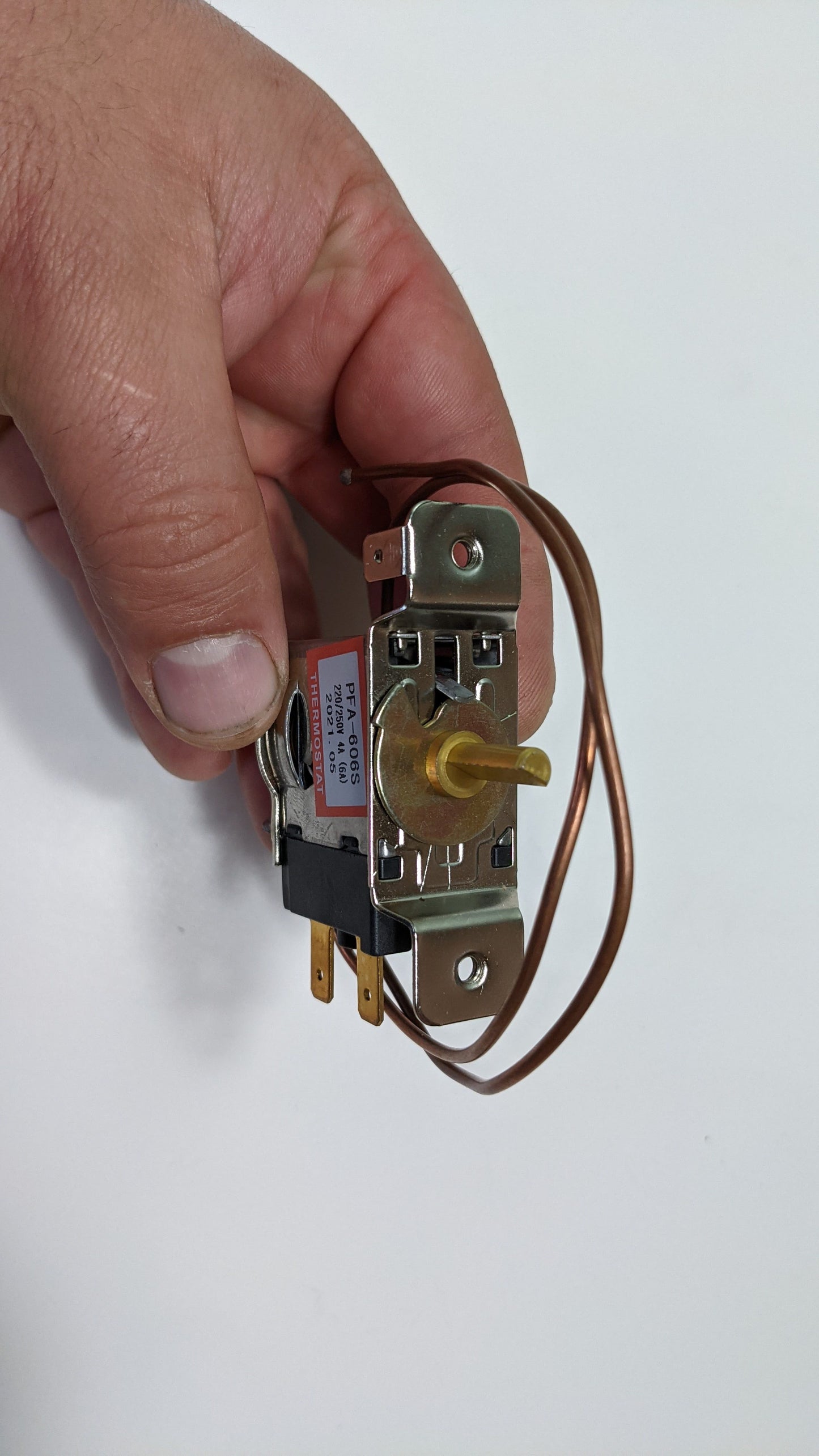 PFS-606S Universal Thermostat 2-pins Air Conditionner A/C Mechanical