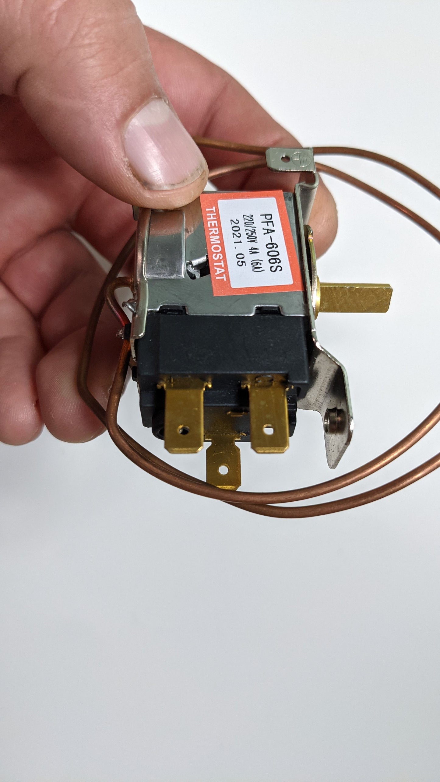 PFS-606S Universal Thermostat 2-pins Air Conditionner A/C Mechanical