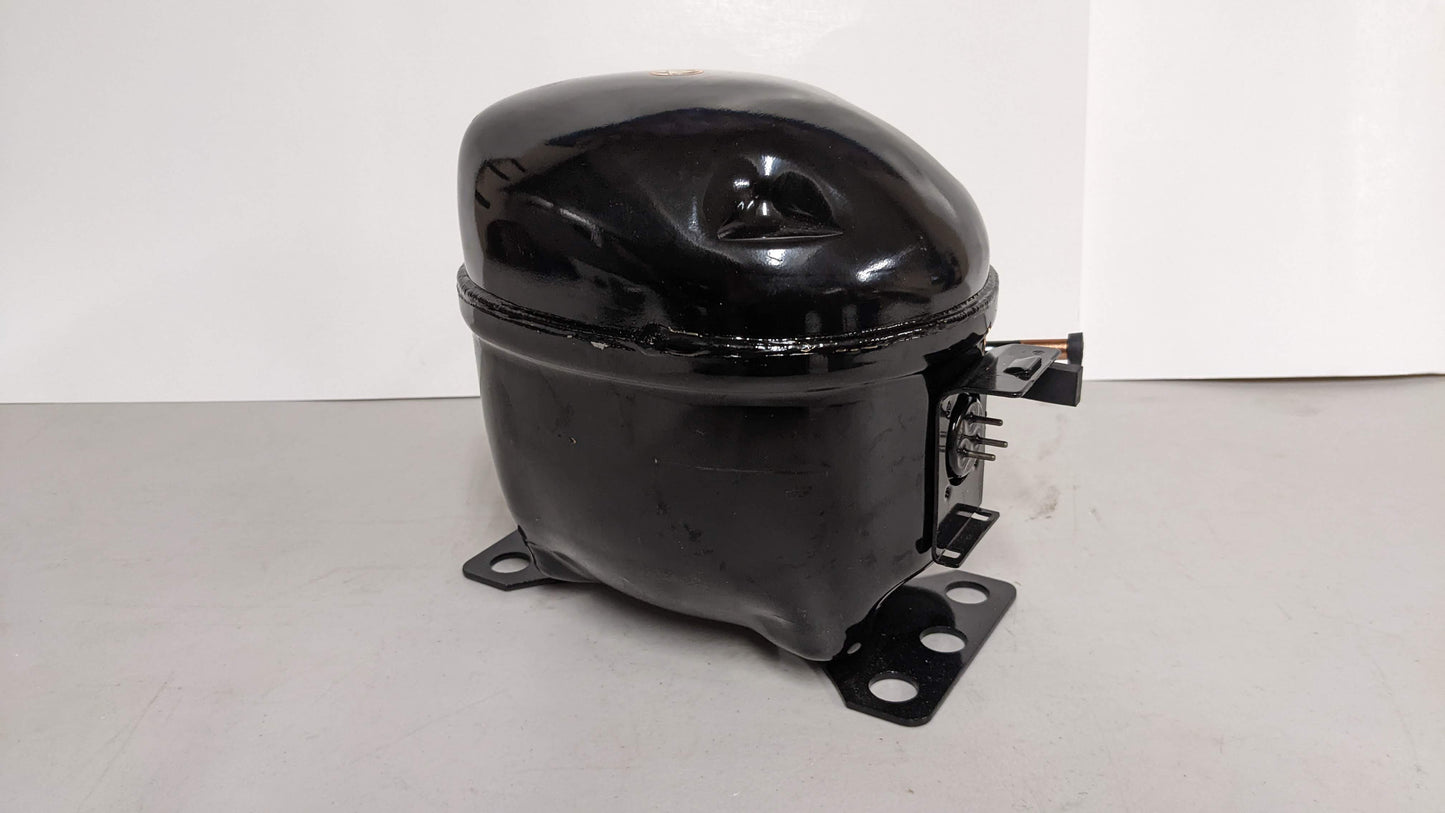 Sikelan QD128Y11G Refrigeration Compressor 1/3-HP 901BTU 110-120V R600a LBP