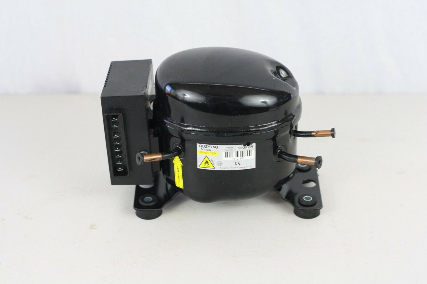 12V 24V DC Refrigeration Compressor Fridge Freezer Mobile Solar QDZY75G R600a