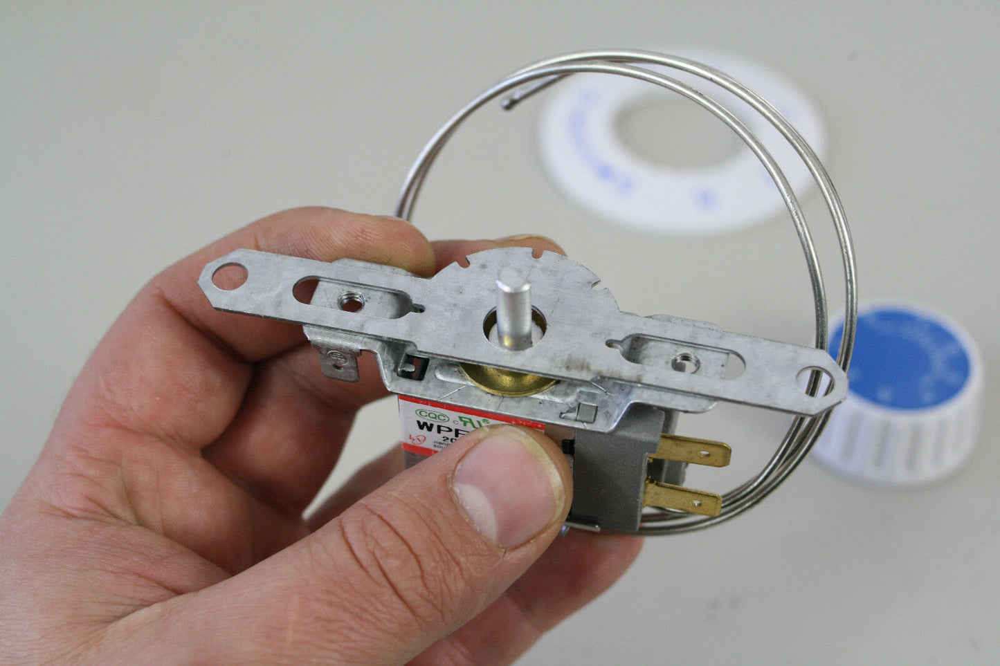WPF-20 Universal Thermostat 2-pins KIT Freezer Refrigerator with Bracket Dial