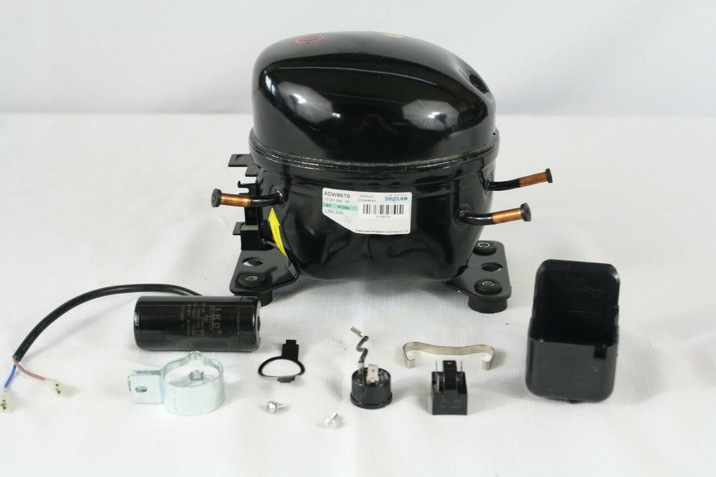 SIKELAN ADW86T6 REFRIGERATION COMPRESSOR 1/3 HP 819BTU 110-120V R134A 50-60HZ