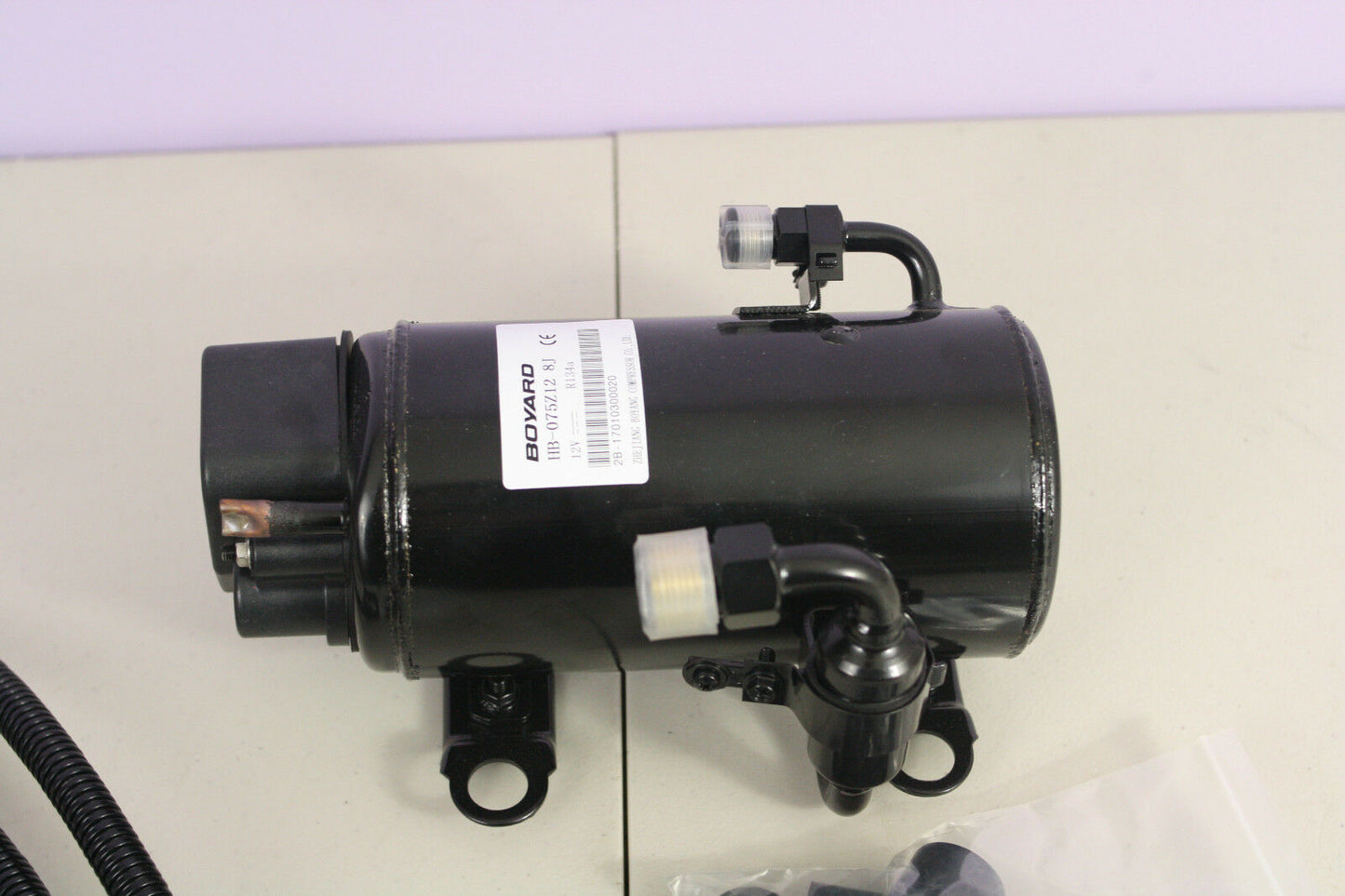 12V DC HB075Z12 Compressor with controller A/C Car Hot-Rod Solar 2890BTUs R134a